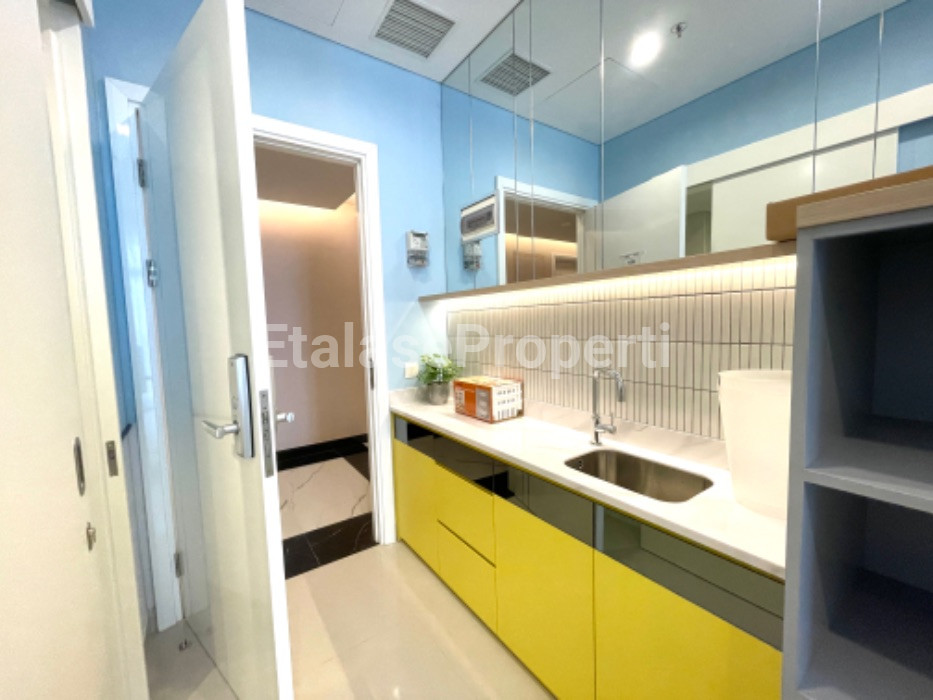Foto properti BARU GRESS ! Mewah ! Disewakan Apartemen Vertu Tipe Studio 3