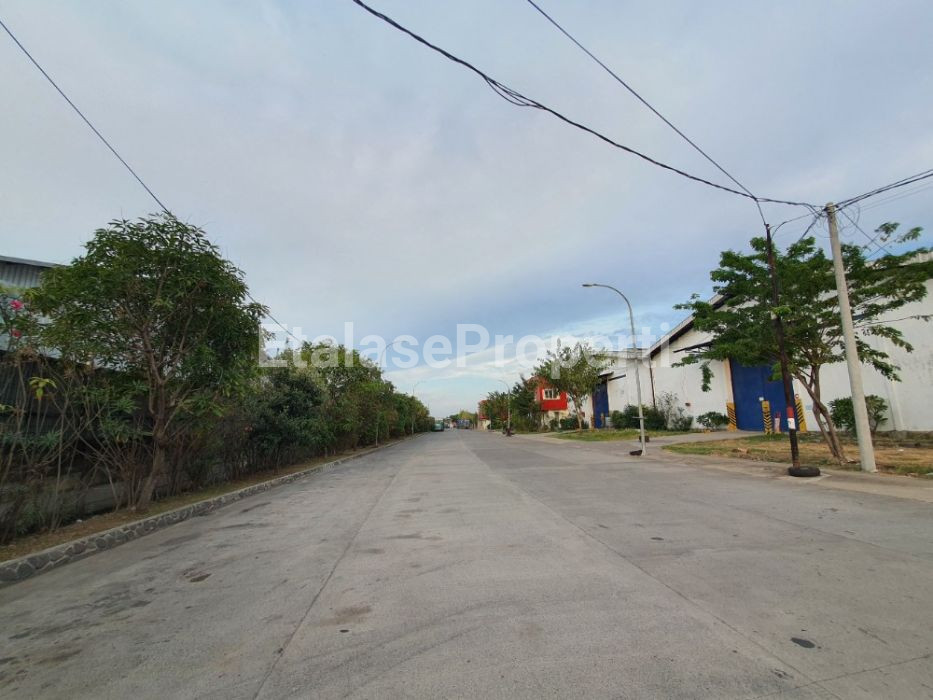 Foto properti Dijual Tanah Siap Bangun Pergudangan Osowilangun Indah 2