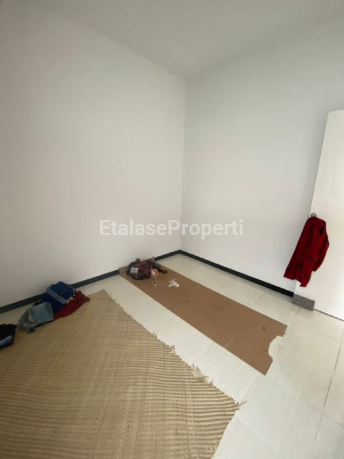 Foto properti Dijual Rumah Baru Gress & Strategis - Permata Green Menganti Regency 7