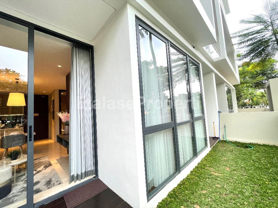 Foto properti [PRIMARY] FOR SALE SHOW UNIT THE ROSEBAY - FIRST FLOOR WITH THE GARDEN 2