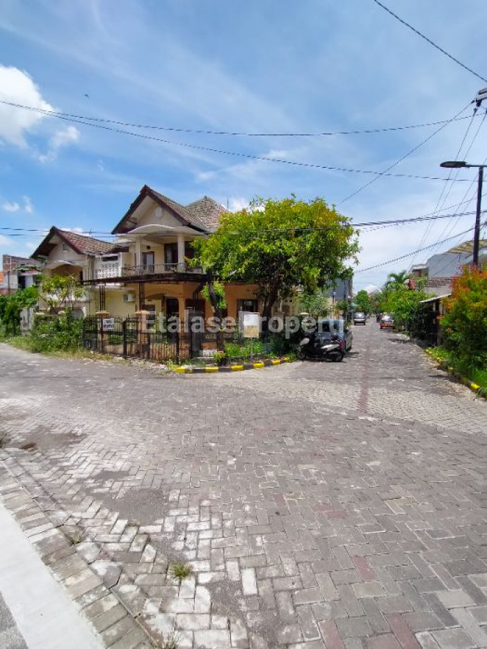 Foto properti Jual Rumah Baru 2 Lantai Sutorejo Selatan Surabaya Timur 10