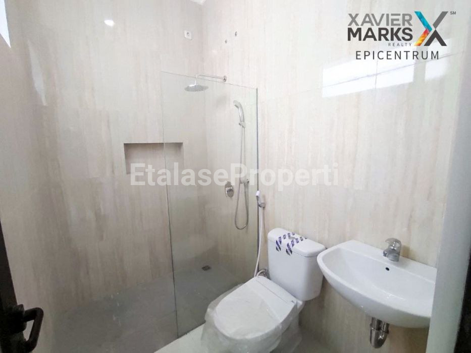 Foto properti Dijual Rumah Baru Sutorejo Surabaya Timur Dekat Mulyosari 5