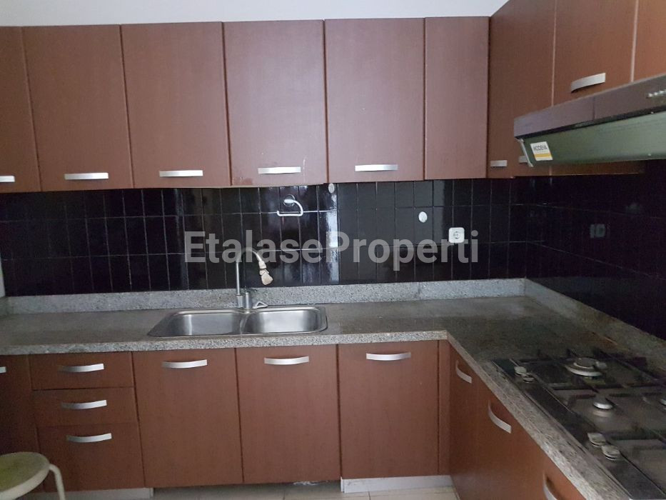 Foto properti GRAHA FAMILY 4 BR BERRY HILL 5