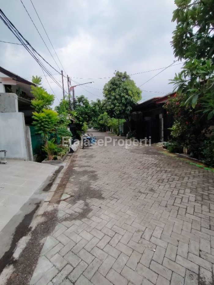 Foto properti Rumah Modern Baru Rungkut Jaya Wonorungkut Utara MERR 4
