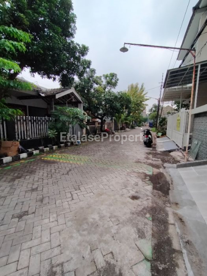 Foto properti Rumah Modern Baru Rungkut Jaya Wonorungkut Utara MERR 5
