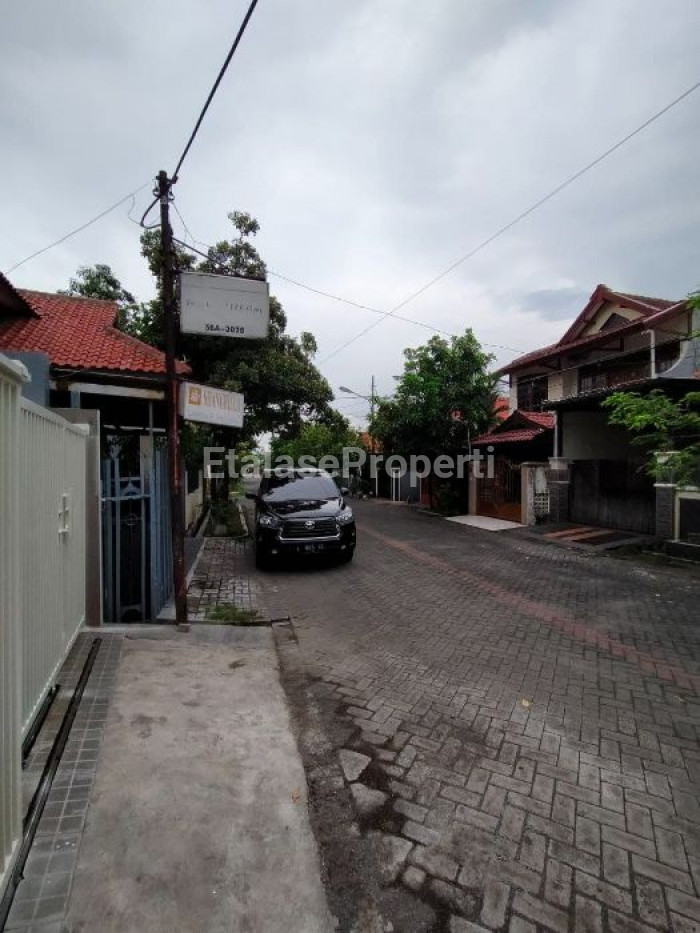 Foto properti Rumah Modern Baru Manyar Indah Tipe A Surabaya Timur Pusat Kota 10