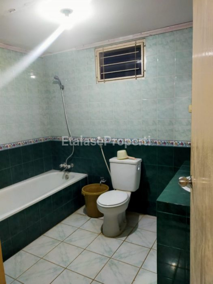 Foto properti Disewakan Villa Tretes Di Jln Semeru Prigen 8