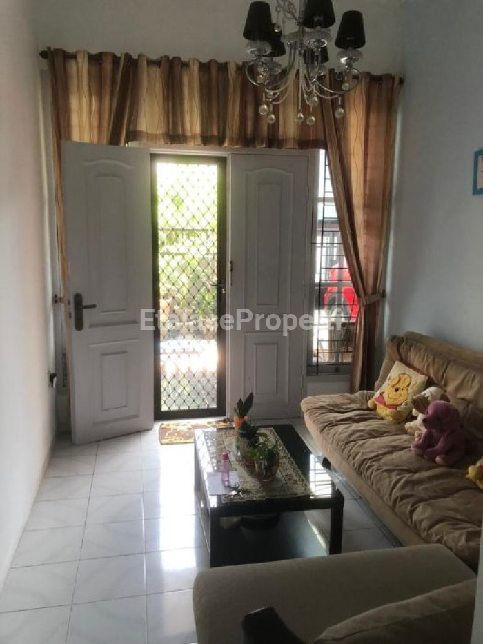Foto properti Rumah Dijual Rumah Sejuk & Minimalis Di Babatan Pantai,  Surabaya Timur 4