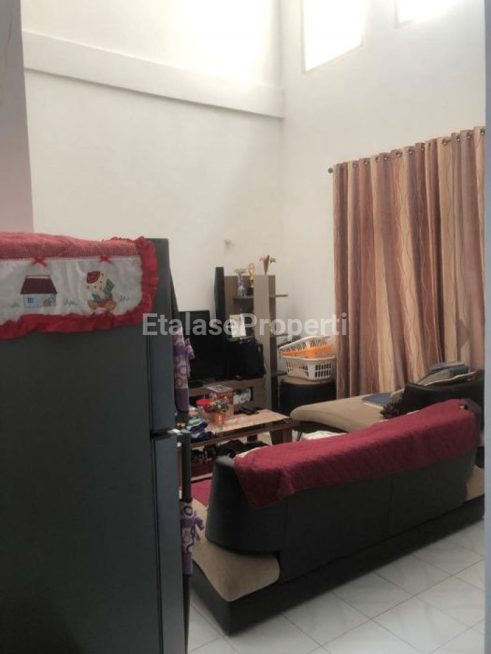 Foto properti Rumah Dijual Rumah Sejuk & Minimalis Di Babatan Pantai,  Surabaya Timur 5