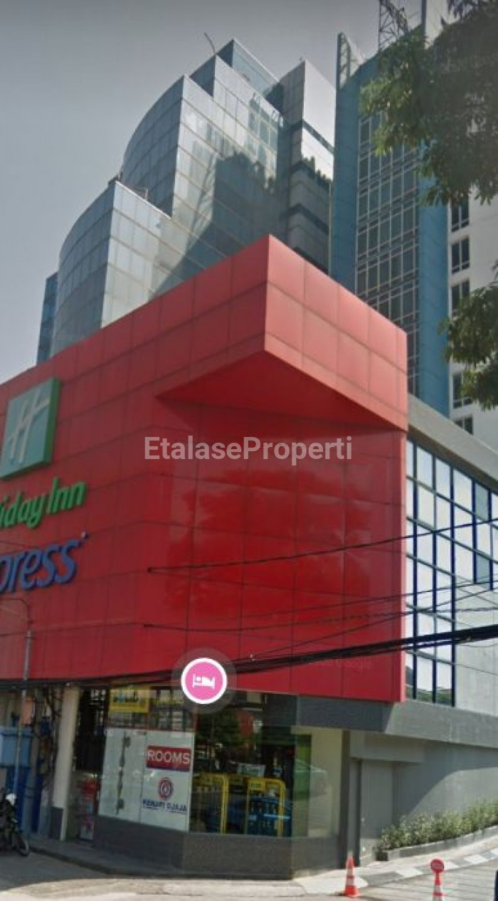 Foto properti Dijual BU Cpt Gedung Di Raya Tegalsari Surabaya 1