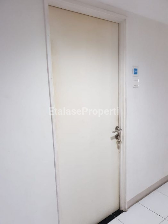 Foto properti Dijual Studio Apartemen UC Tower Berkeley Surabaya Barat 5