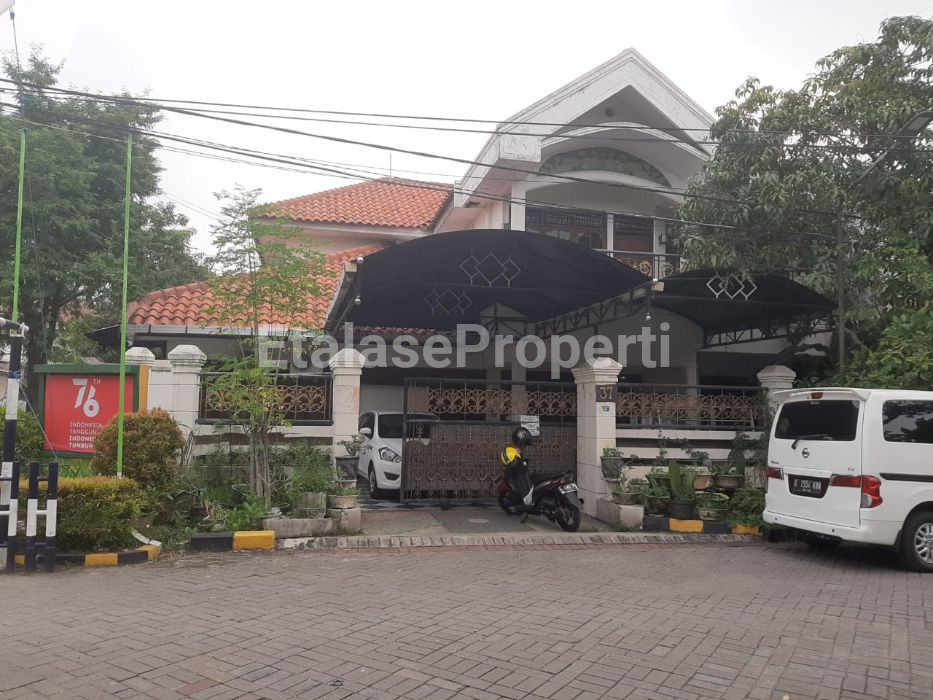 Foto properti Dijual Cepat Rumah Kos Hook Di Dukuh Kupang Timur 2