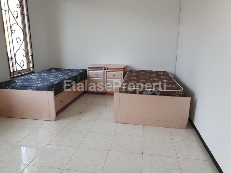 Foto properti Disewakan Rumah Dharmahusada Mas 8
