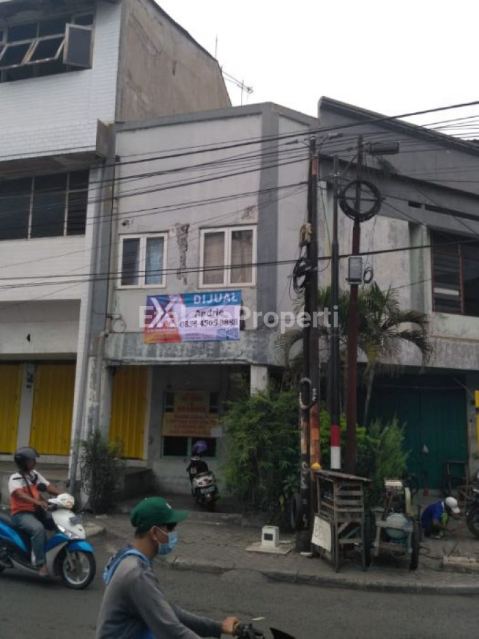 Foto properti Ruko 3,5 Lantai Lokasi Strategis Jalan Raya Kapasan Surabaya Timur 2