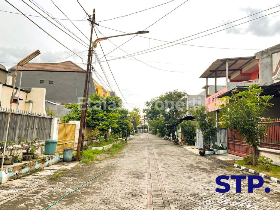 Foto properti Jual Cepat! Rumah 1 Lantai Dukuh Kupang Barat Cocok Untuk Dibangun Kos-kosan 5