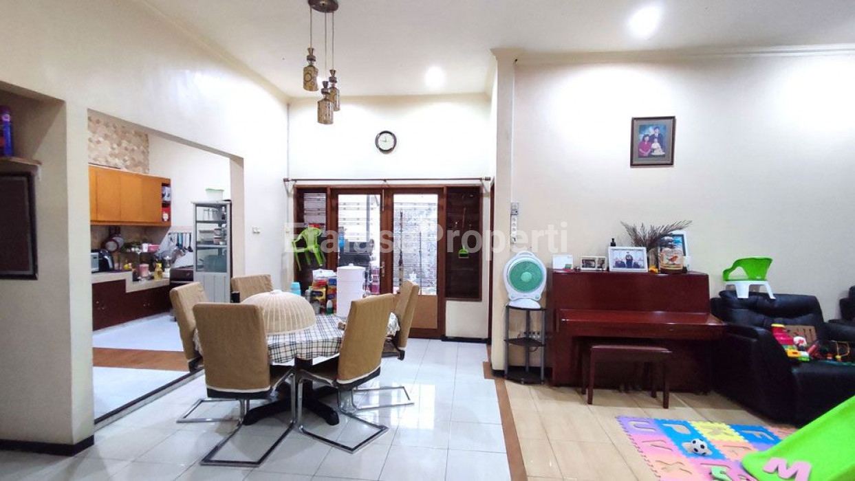 Foto properti Dijual Rumah Darmo Sentosa Raya (DSR) Surabaya Barat 5