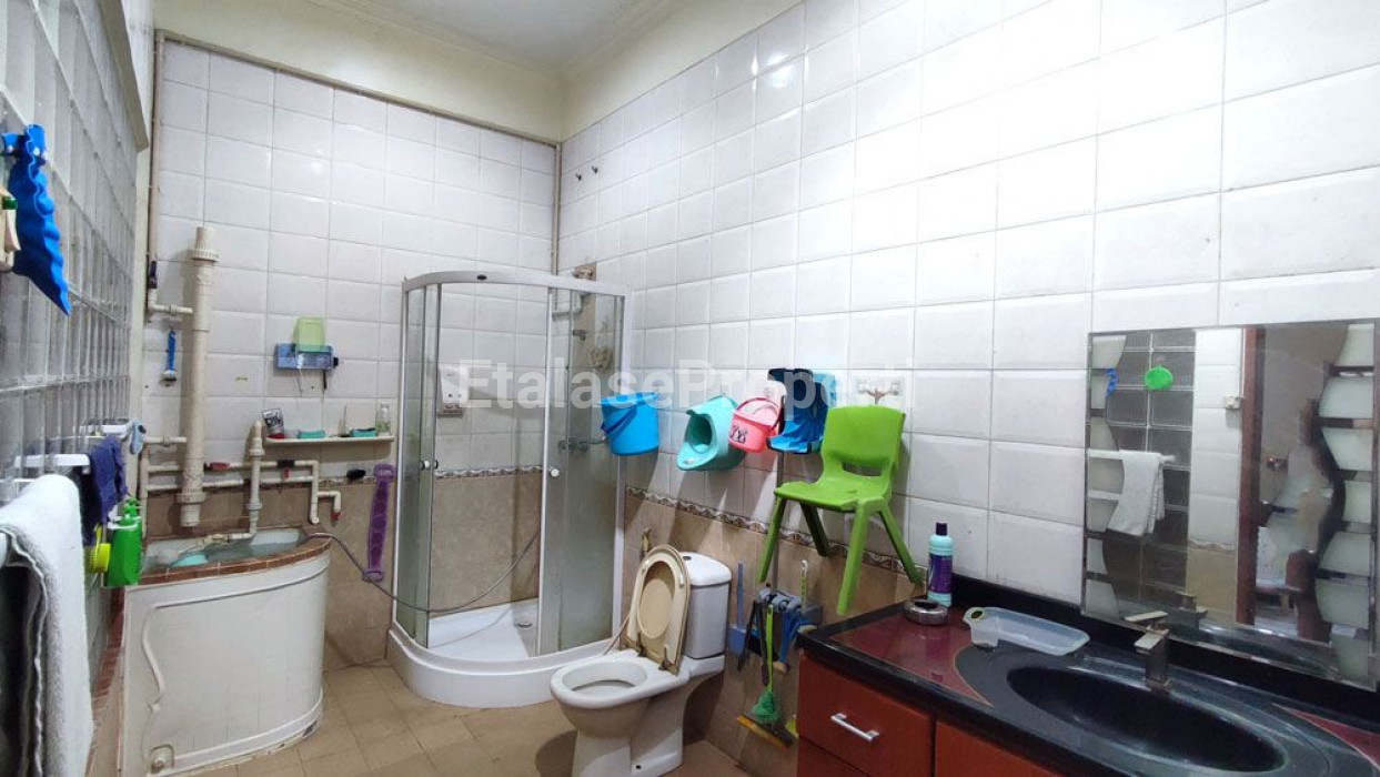 Foto properti Dijual Rumah Darmo Sentosa Raya (DSR) Surabaya Barat 8