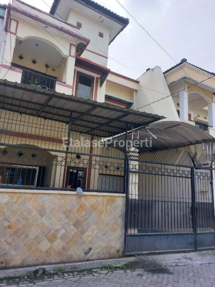 Foto properti Rumah Lebak Permai Utara I  Siap Huni Di Surabaya Timur 1