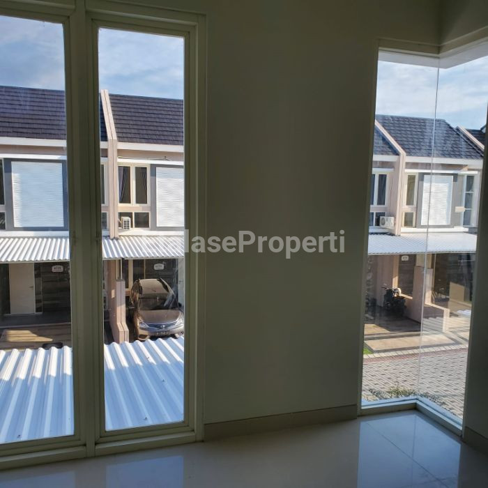 Foto properti Rumah Grand Shanaya Kosongan Lingkungan Nyaman Di Puri Safira Regency Menganti Gresik 2